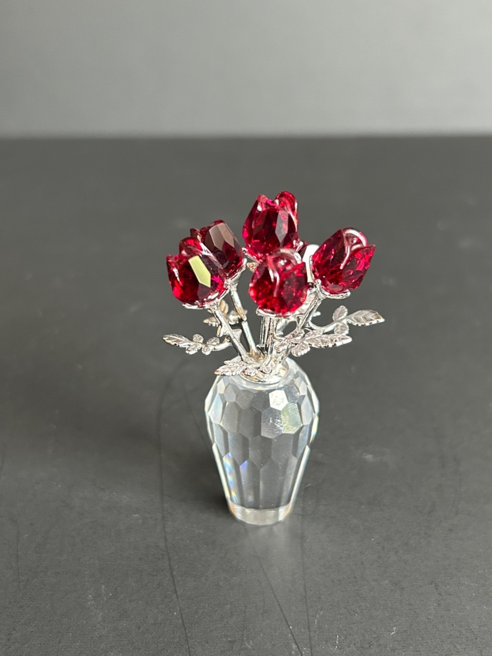 Retired Swarovski Red Roses - Picture 3 of 8